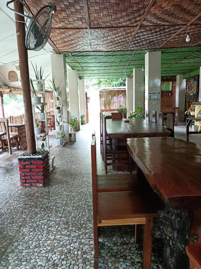 Brown Bamboo Guest House & Trekking Bukit Lawang Exterior photo